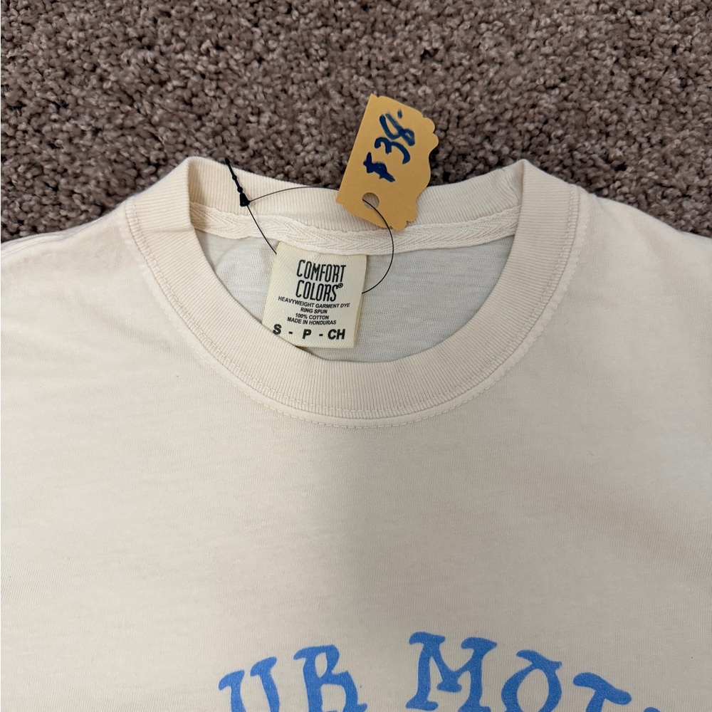 Love Ur Mother Graphic Tee Shop Kristin Jones - Picture 4 of 4